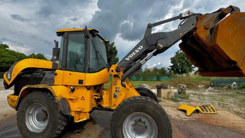 OmecoHub - VOLVO L40B